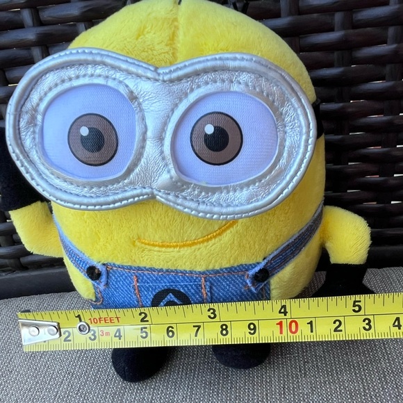 EUC Despicable Me Mayhem Dave Plush - Picture 4 of 12